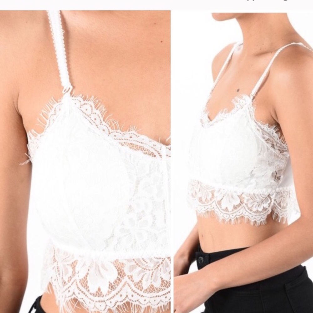 LAST ONE White Lace Front Bralette - Picture 3 of 8